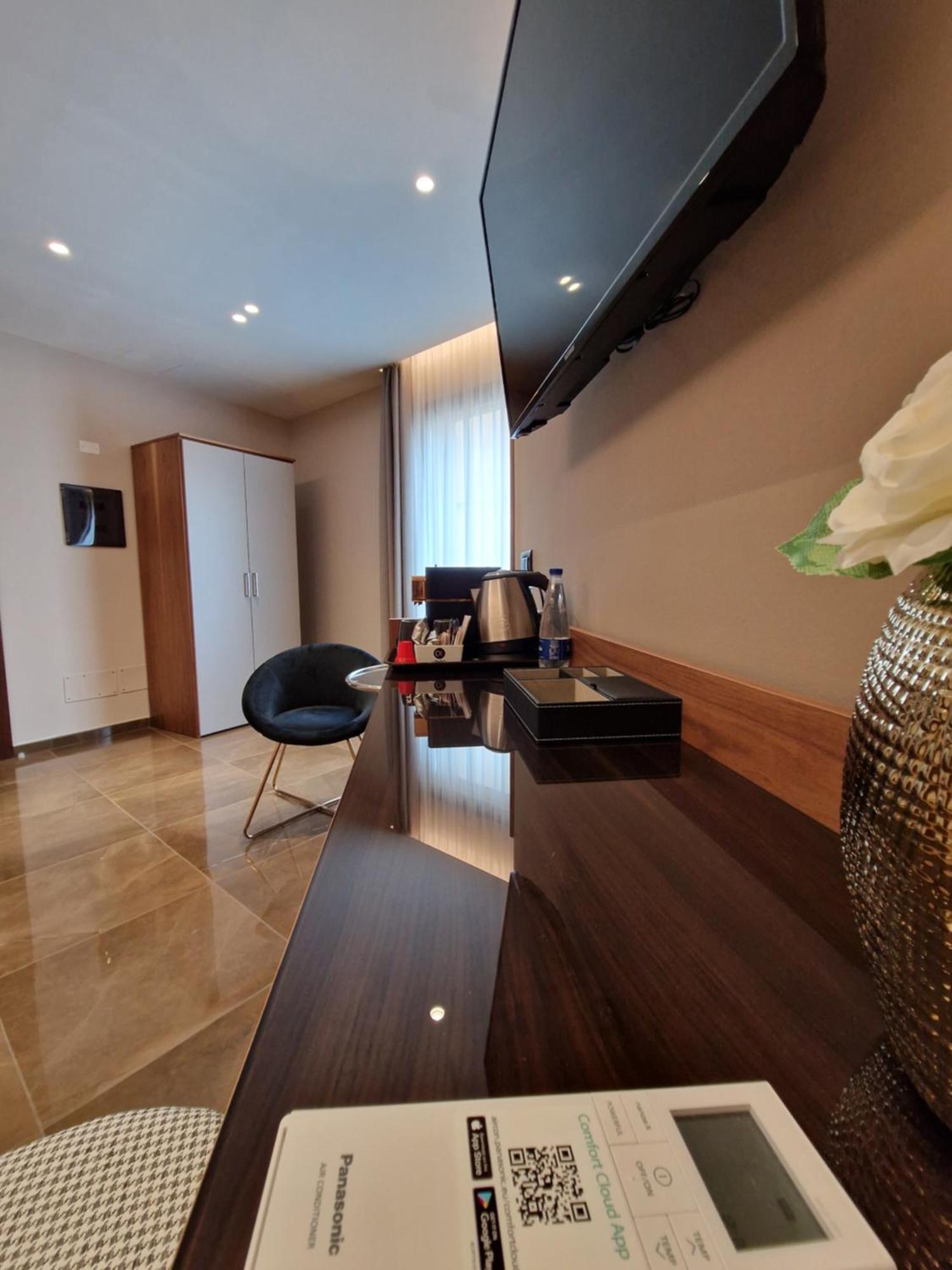 Beatus Suites And Rooms B&B Canicatti Ngoại thất bức ảnh