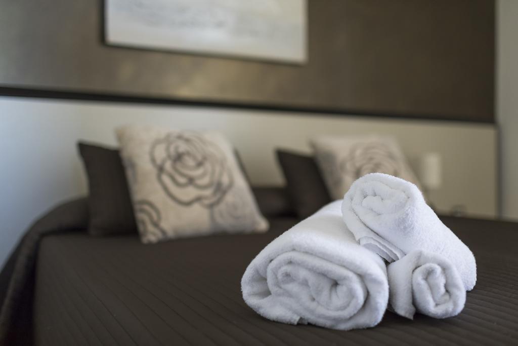 Beatus Suites And Rooms B&B Canicatti Ngoại thất bức ảnh